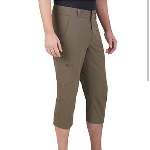 Outdoor Research Men’s Ferrosi 3/4 Pant, Size 33, Taupe